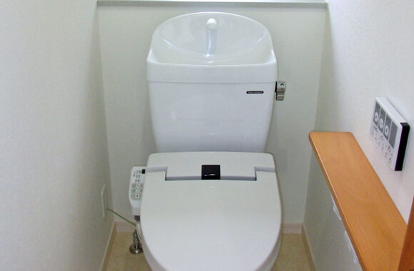 トイレクリーニング